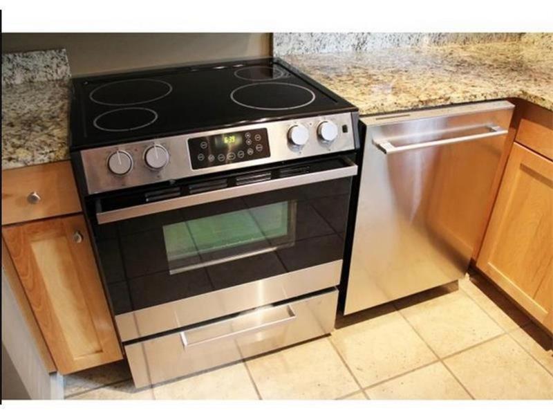 Entire Atlanta Condo Minutes From Downtown Экстерьер фото